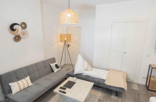 Wiesdorf Apartment | Stilvoll & nah an Köln - Messe