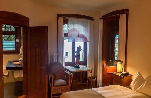 Waldhaus Flims Apartment | Stilvolle 3-Zimmer Wohnung in Jugendstilvilla