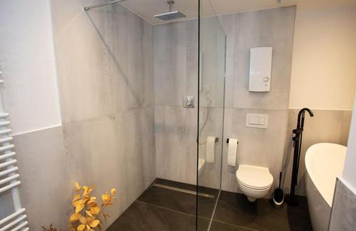 Duisburg City Center Apartment | Stilvolle Stadtwohnung