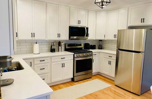 The Hill House | STL Family Favorite Gem.Heart of The Hill: SLU,WashU, Forest Park,Yard,Arch,BJC