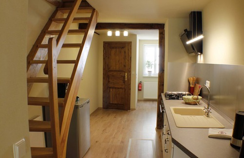 Quedlinburg House | Stobenstrasse Holiday Home | small half-timbered house with private garden terrace