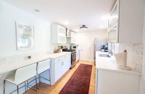 Stockbridge House | Stockbridge Home, Come Experience The Berkshires!