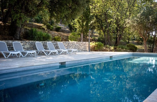Lorgues House | Stone Bastide - isolated - Provençal authenticity - pool - views