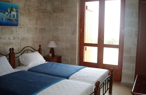Apokoronas Villa | Stone Built Villa With Private Pool, Sea And Mountain Views