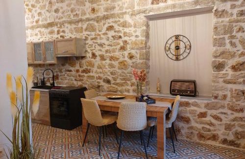 Preveza Villa | Stone-built Villa Nesseris 80 m2