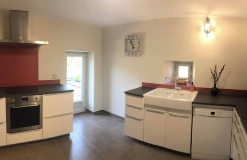 Lussan Cottage | Stone house with private pool overlooking the valley