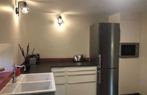 Lussan Cottage | Stone house with private pool overlooking the valley