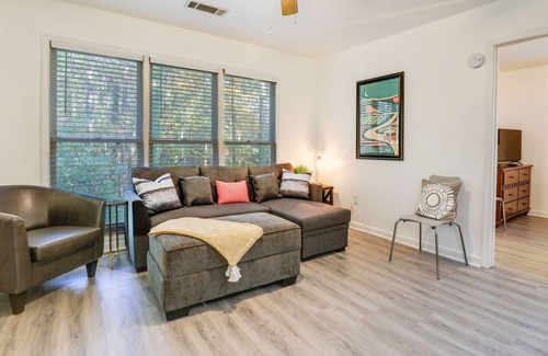 Stone Mountain Apartment | Stone Mountain Hideaway w/ Pool, Near Lake & Golf