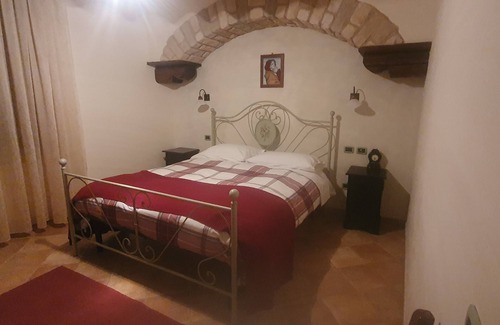 Monteluiano Other | Stone villa with private pool and park, located in the Umbrian countryside