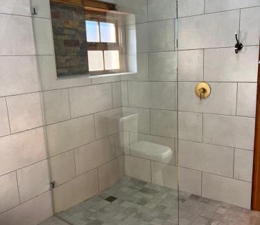 Oudtshoorn Apartment | Stoneridge