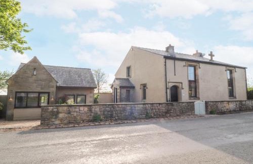 Higher Walton House | Stoneycross Cottage
