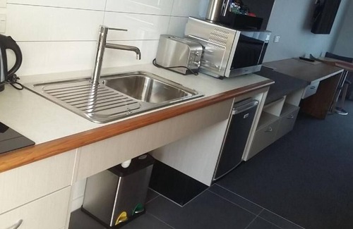 Hokitika Hotel | Stopforths Premium Accommodation