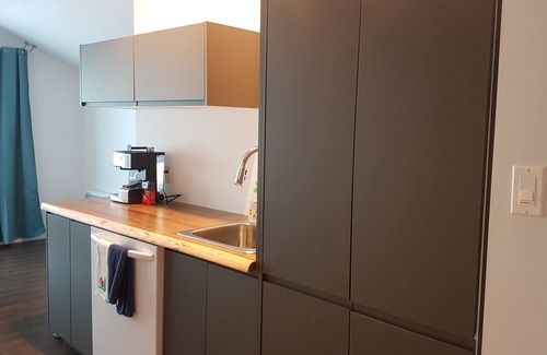 Venise-en-Quebec Apartment | Stopover 109: Our large loft on Lake Champlain