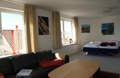 Sejerslev Apartment | Stor lys lejlighed på Nordmors