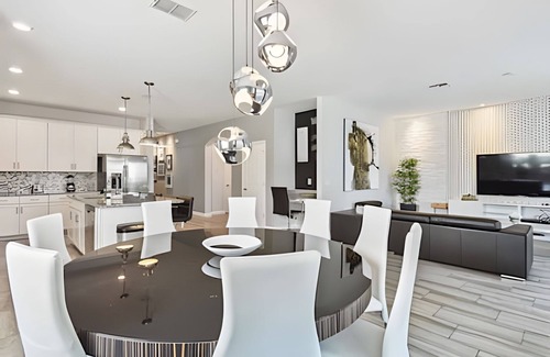 Kissimmee Villa | Storey Lake Luxury | 6BR Home + Pool