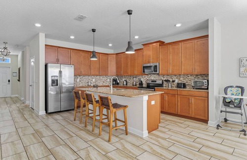 Kissimmee House | Storey Lake Resort · Spacious Orlando Getaway