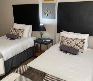 Universitas House | Straebe Stay