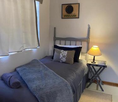 Universitas House | Straebe Stay