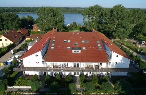 Mirow Apartment | Strandläufer Classic 102 - Apartment mit Sitzecke für 2 Personen im Aparthotel