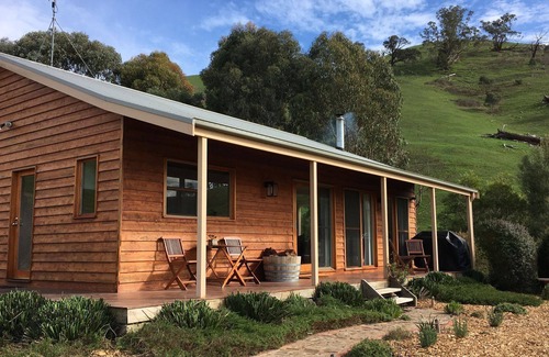 Strath Creek Cottage | Strath Valley View Cottage