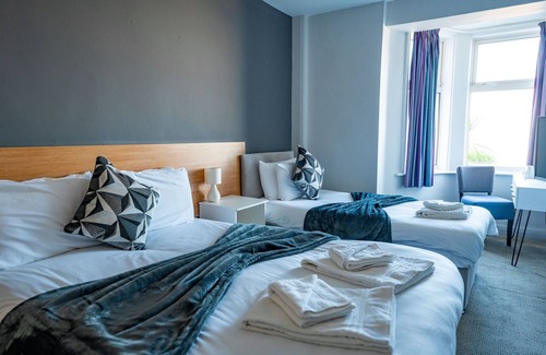 Slyne Hotel | Strathmore Hotel