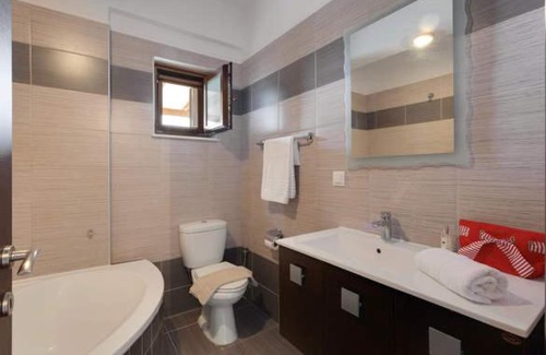 Pyrgos Psilonerou Villa | Stratianna View Villa