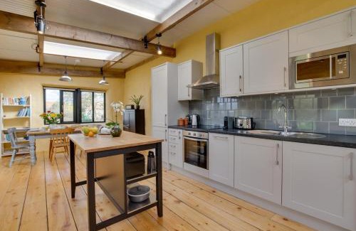Stowmarket House | Straw Bale Cottage