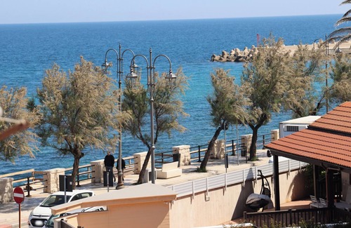 Giovinazzo Apartment | Strelitzia Home