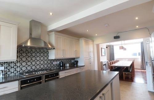 Pentrich House | STRELLEY COURT FARM, pet friendly in Ripley, Derbyshire