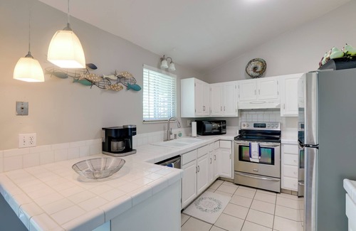 Columbine Valley House | Stress-Free Commuting! Extended Stay in Littleton