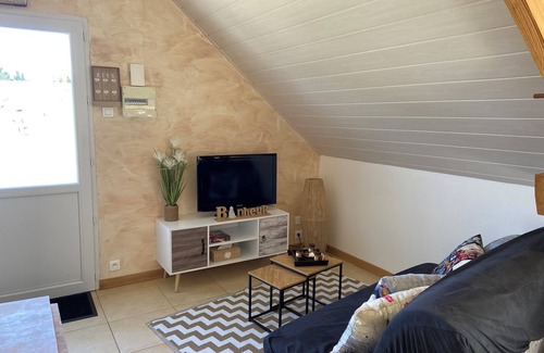 Missillac Apartment | Studio à la Campagne. Situé à 25 Minutes des Plages de Pénestin, Damgan