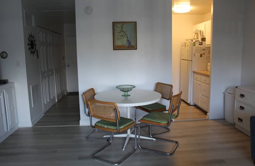 Rehoboth Beach Condo | Studio & 1 Bath in Rehoboth Beach - Ocean Block