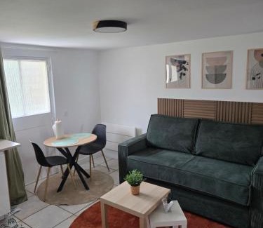 Epinay-sur-Seine Apartment | Studio 1 indépendant proche Paris