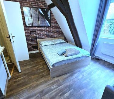 Montlucon Apartment | Studio 20 minutes à pieds de la gare de Montluçon