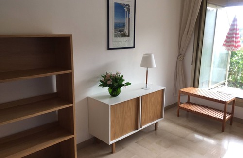 Saint Philippe Apartment | Studio 30 m2 NICE sea view near walk of the English.