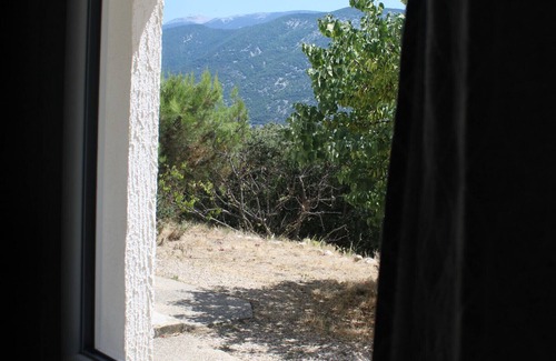 Mollans-sur-Ouveze Apartment | Studio 433 Les Chênes verts