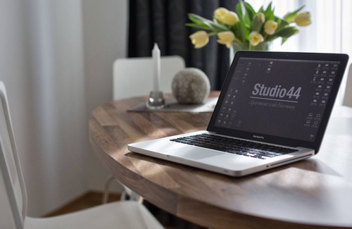 Zentrum-Sued Apartment | Studio 44, apartment RIEMANN 2; Center, free WiFi, bicycles