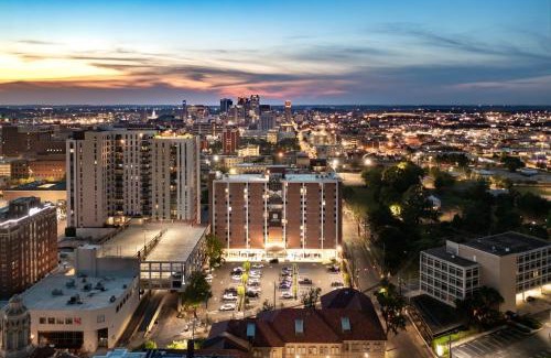 Five Points South Apartment | Studio 51