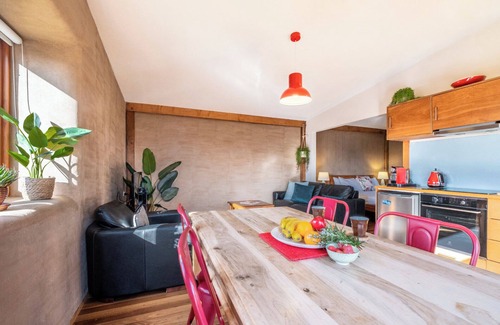 Coles Bay Apartment | Studio 59 - Freycinet Holiday Houses
