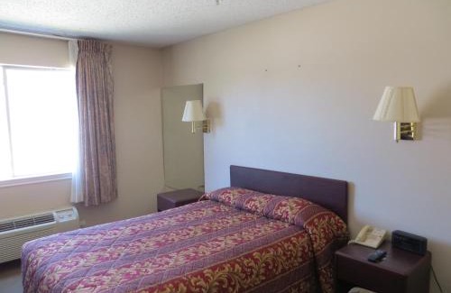 Northwest Dallas Hotel | Studio 6-Dallas, TX