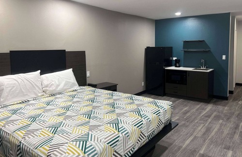 Central Oklahoma City Hotel | Studio 6 Oklahoma City, OK - South