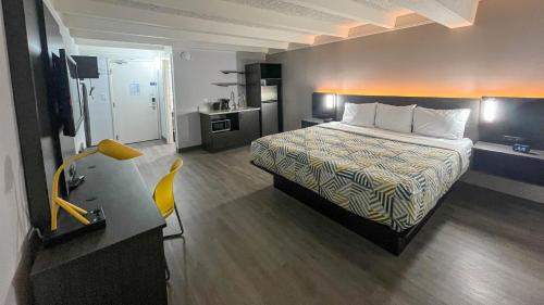 Rockford Hotel | Studio 6 Rockford, IL – RFD Airport