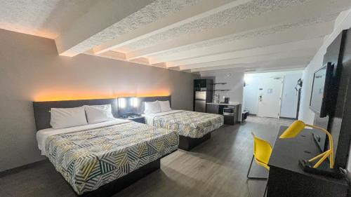 Rockford Hotel | Studio 6 Rockford, IL – RFD Airport