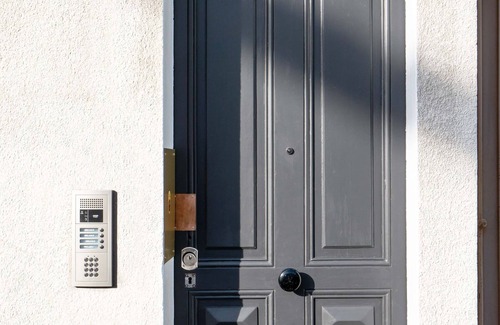 La Roche-sur-Yon Apartment | Studio A, in the center of town, cosy and warm.