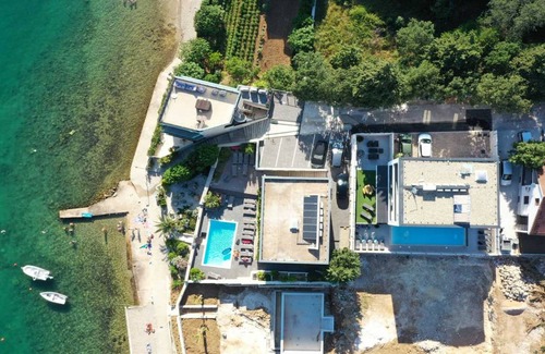 Maslenica Apartment | Studio Adastra with pool and seaview