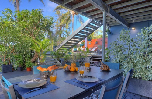 Les Avirons Apartment | Studio Ananas - Vue mer et piscine partagée
