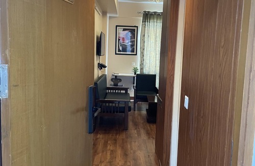Gomti Nagar Apartment | Studio Apart at DLF MyPad in Vibhuti Khand Gomtinagar