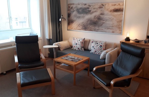 Duhnen Apartment | Studio Apartment '1-raum-ferienwohnung Im 4 Og' with Sea View, Balcony and Wi-Fi
