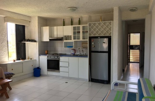 Margarita Island Apartment | Studio apartment in front of C.Cial La Vela, near the beach, with swimming pool and 24 hour security.