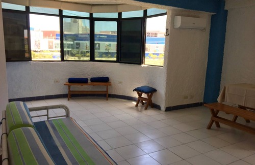 Margarita Island Apartment | Studio apartment in front of C.Cial La Vela, near the beach, with swimming pool and 24 hour security.